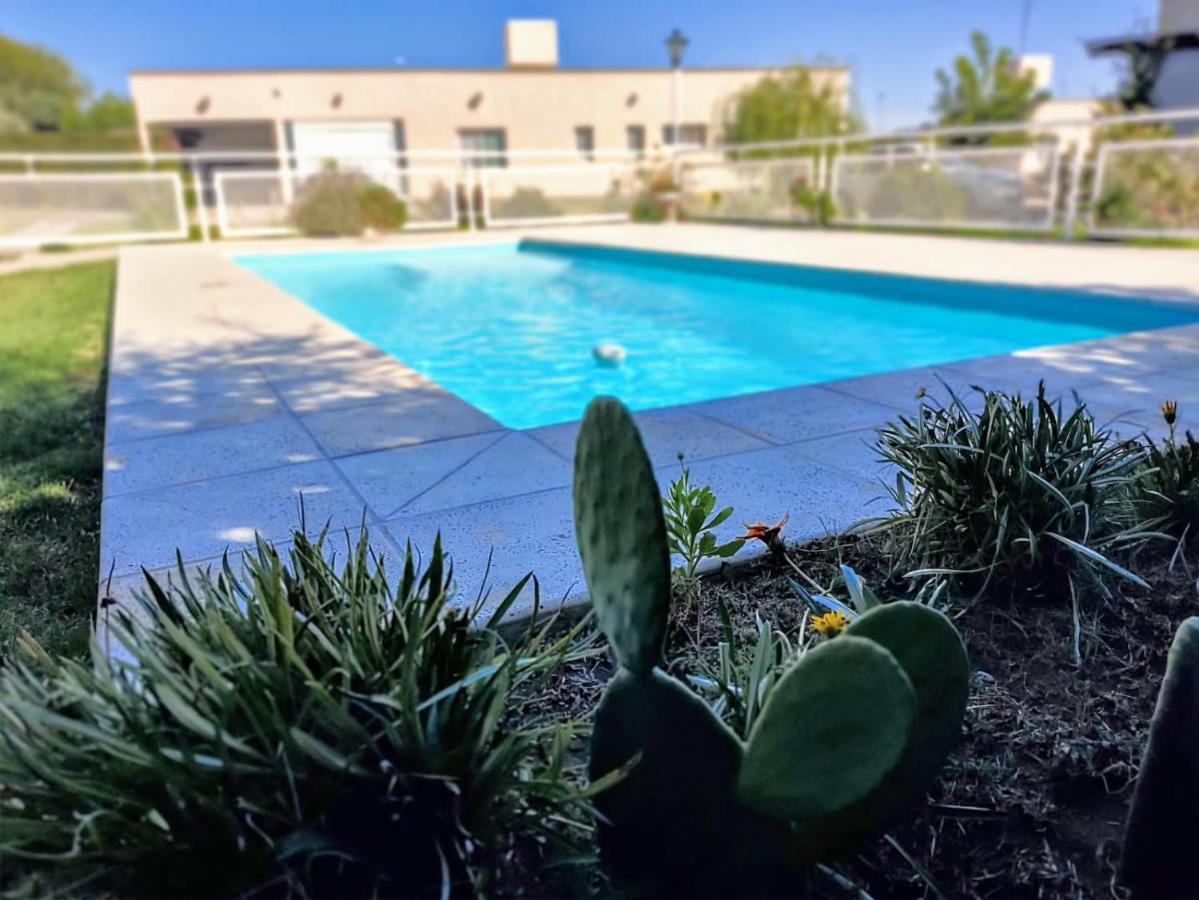 6 Olivos Lodge *