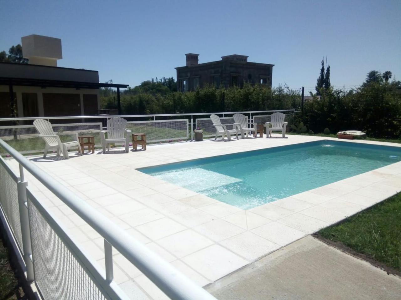 6 Olivos Lodge
