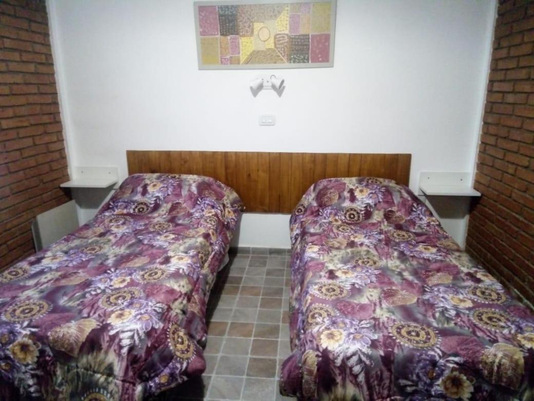 6 Olivos Lodge *